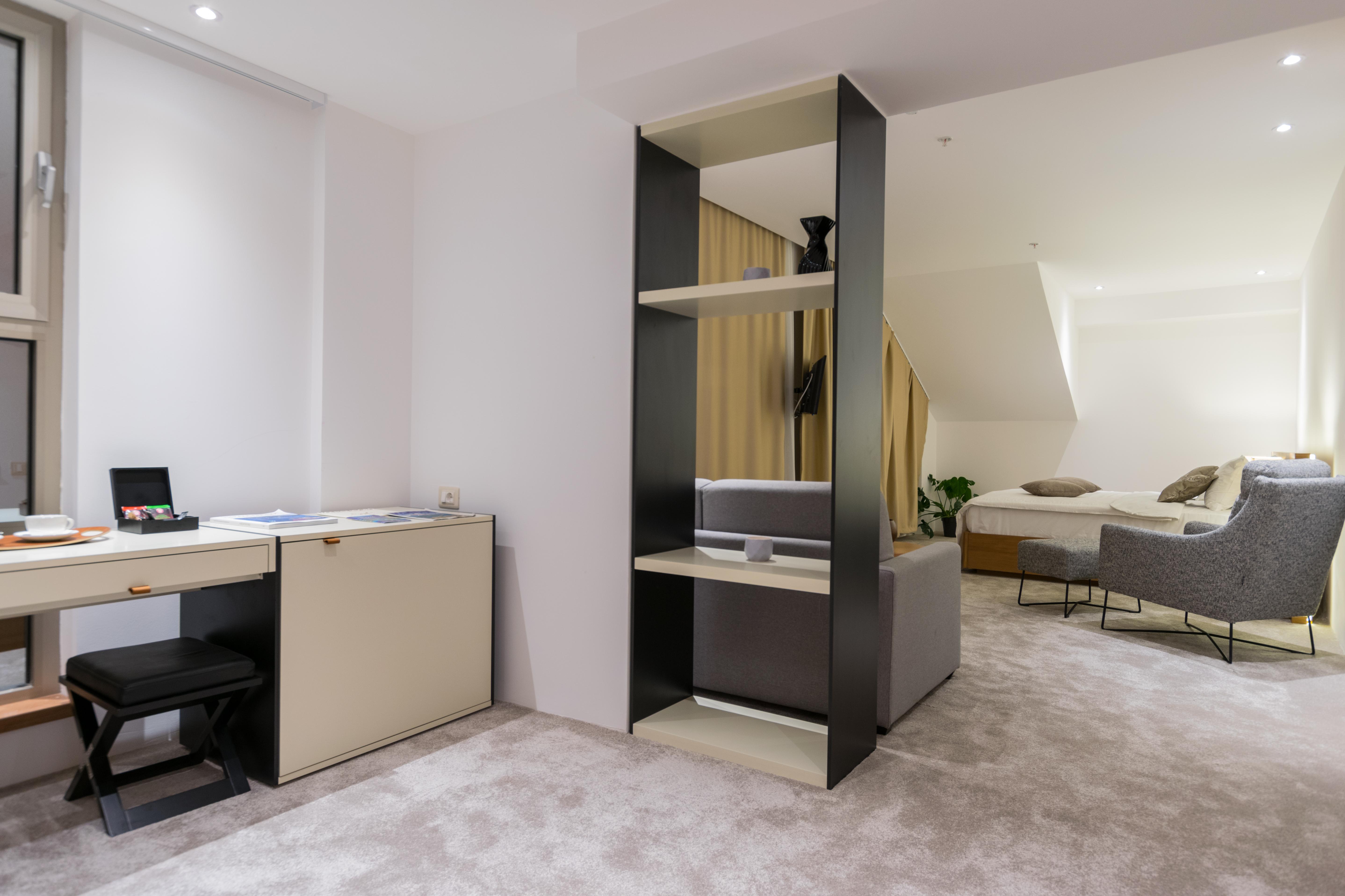 Hotel Harmonia By Dukley Budua Esterno foto
