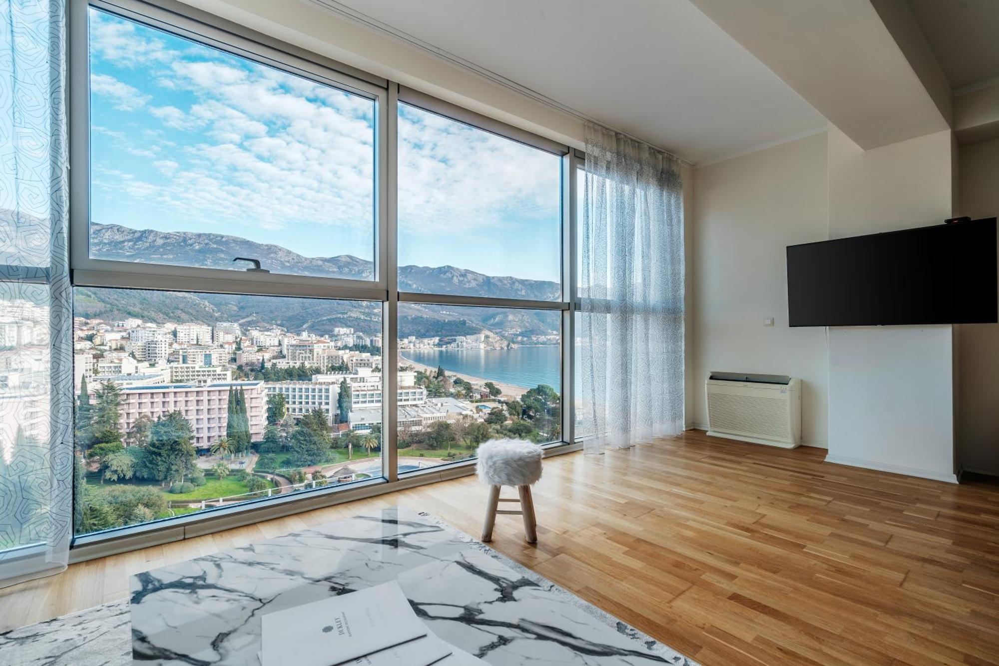 Hotel Harmonia By Dukley Budua Esterno foto